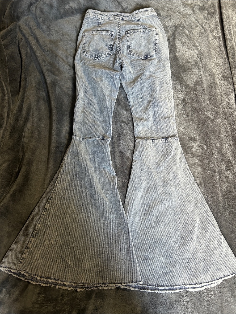 Altar'd State Light Blue Acid Wash Jeans - Picture 3 of 4